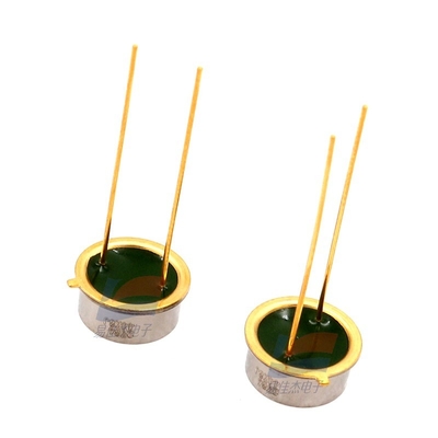 YJJ S1223 S1223-01 실리콘 PIN 광 다이오드는 가시광선에서 근 적외선 대역까지의 정확한 광측정에 사용됩니다.
