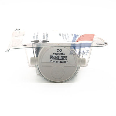 YJJ 0390 0070 산소 센서는 Testo 300, 335, 350 등과 같은 모델의 연소 가스 분석기에 사용됩니다.